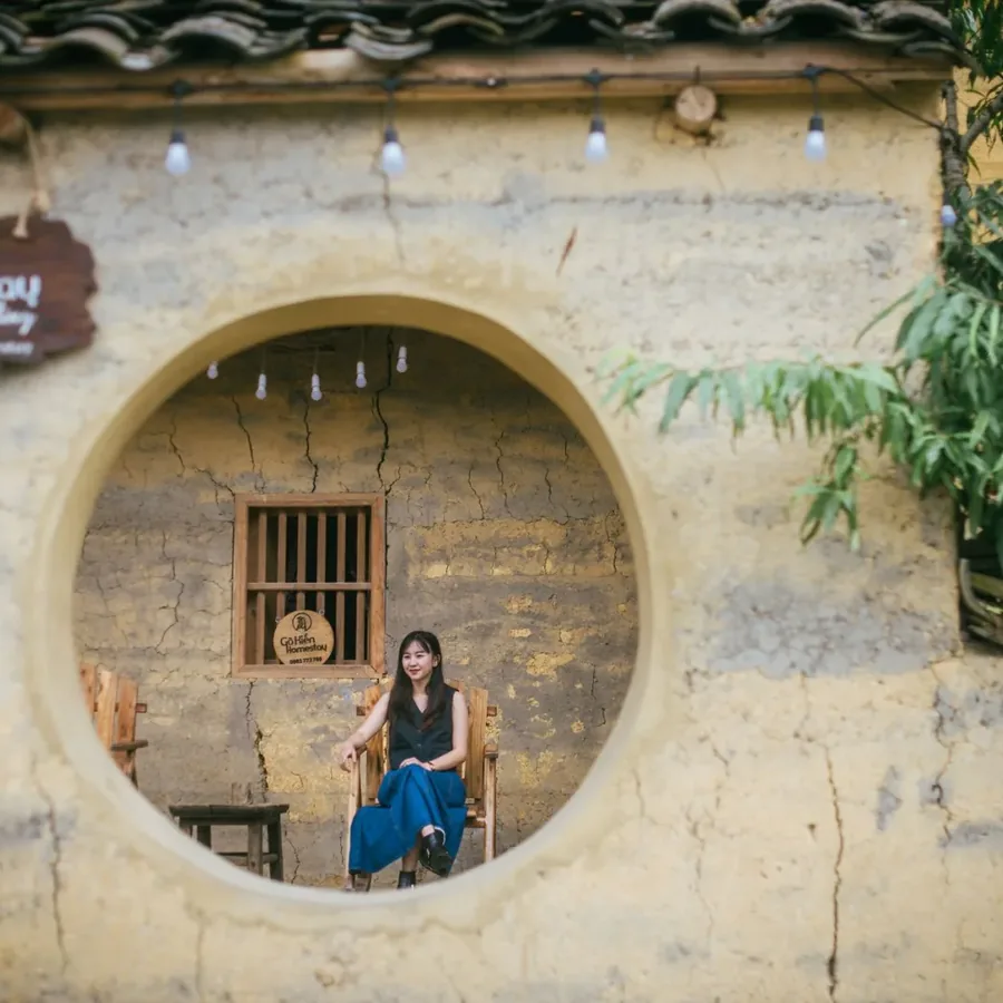 Sân vườn buổi chiều